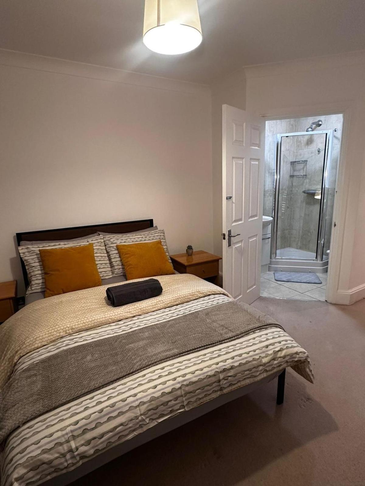 City Lux Apartment لندن المظهر الخارجي الصورة